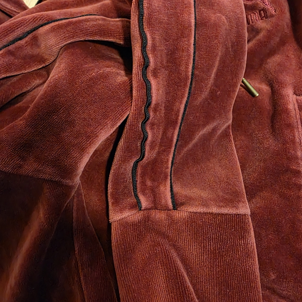 Puma Velour Zip Hoodie Burgundy Cropped XS Soft Velvet Zip-Up - Picture 8 of 13